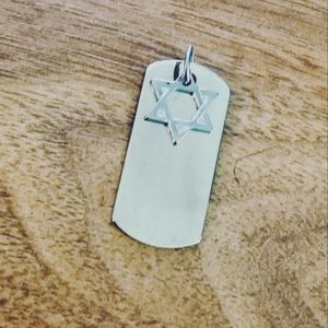 Silver Jewish star and dog tag necklace pendant